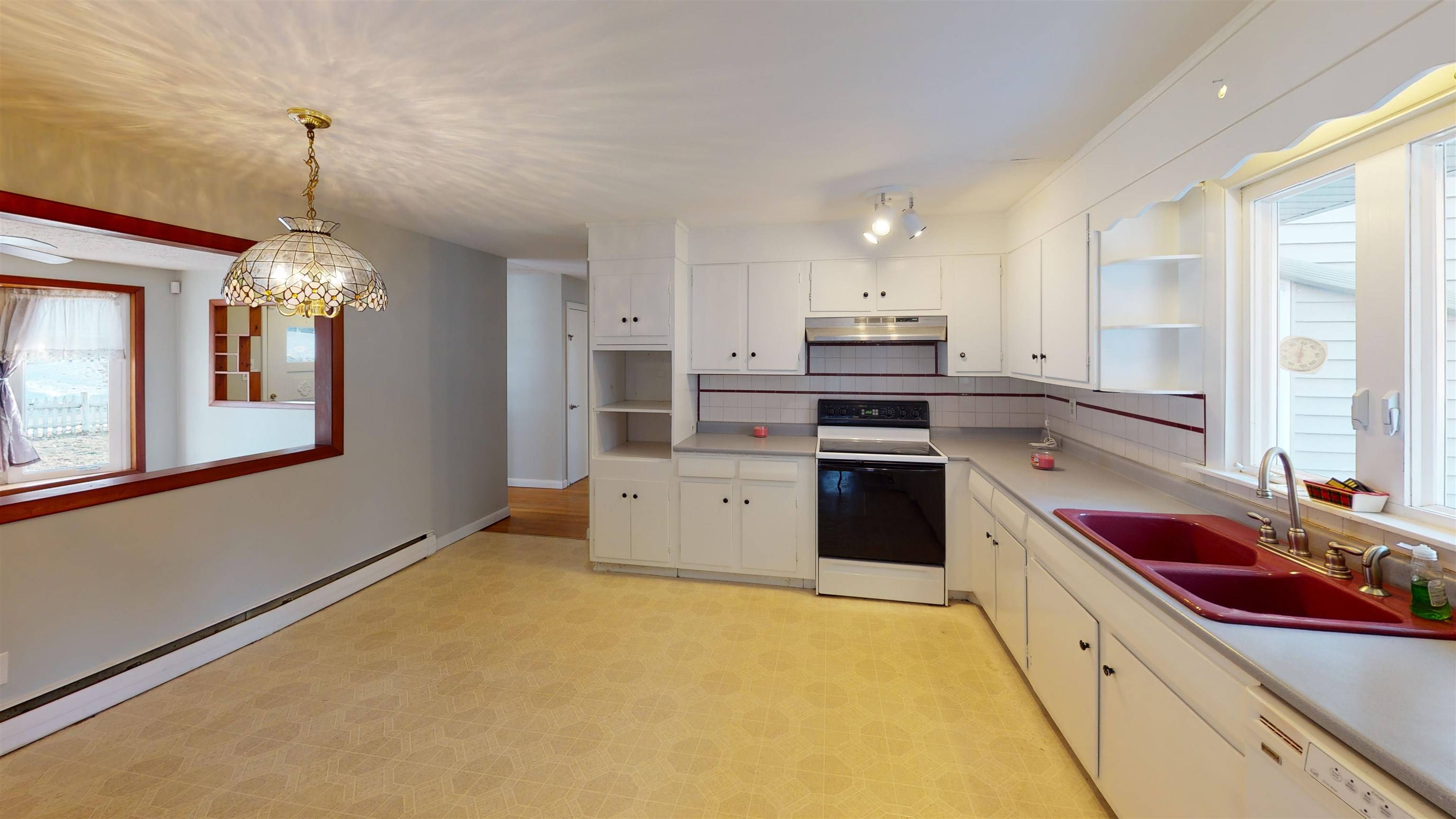 Hudson, NH 03051,16 A ST