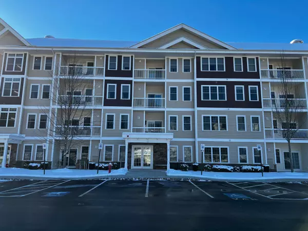 Salem, NH 03079,12 Braemoor Woods RD #305