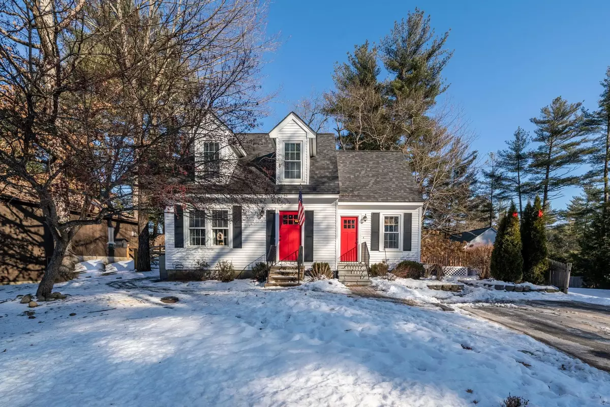 Merrimack, NH 03054,8 John LN