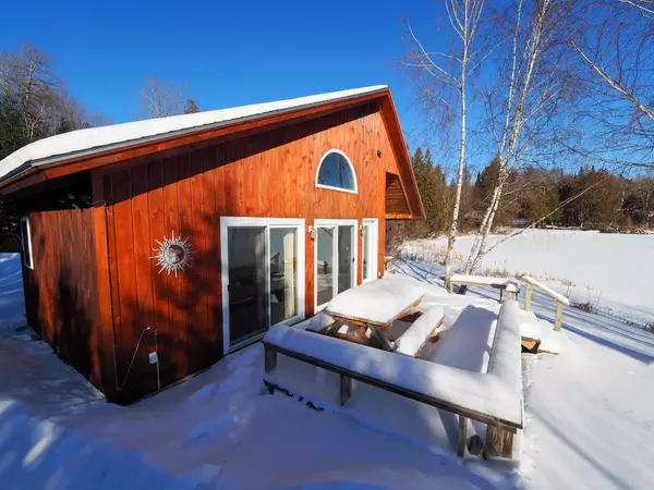 Glover, VT 05875,391 West Shore RD