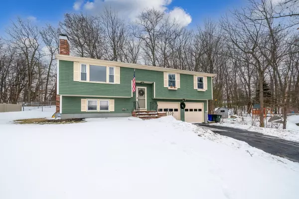 167 Patricia LN, Manchester, NH 03104