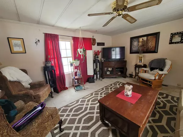 Epsom, NH 03234,16 Breezy Acres DR