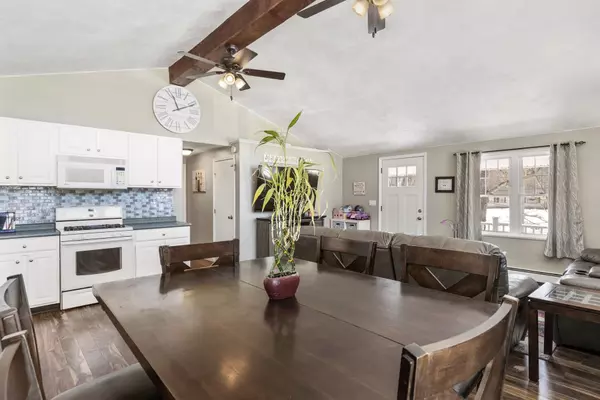 Raymond, NH 03077,189 NH Route 27