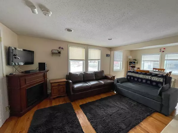 Hampton, NH 03842,4 Keefe AVE #A