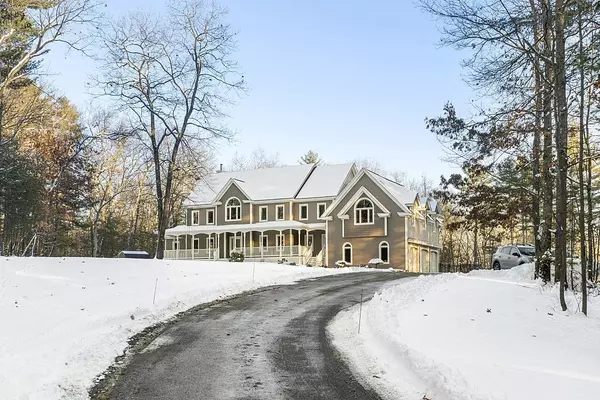 Pelham, NH 03076,54 Simpson RD