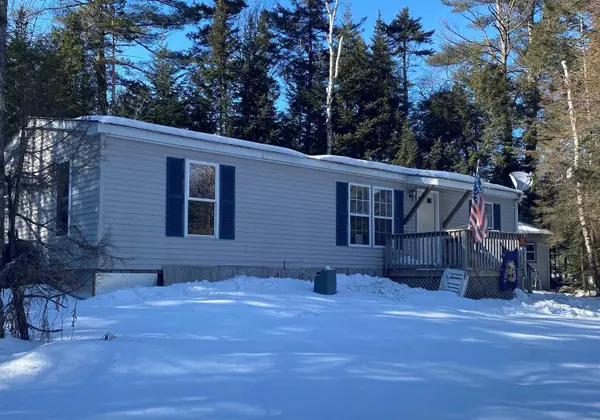 996 2nd NH TPKE, Unity, NH 03773