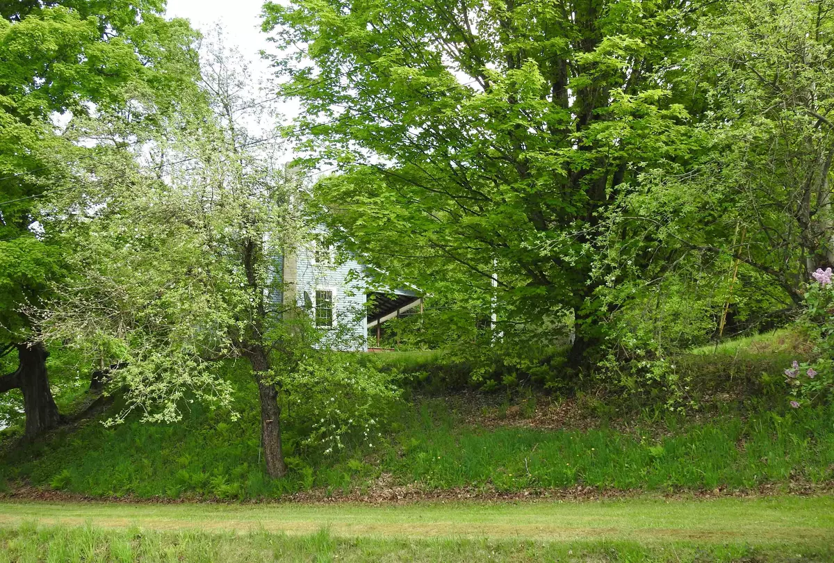 Richford, VT 05476,1462 South Richford RD