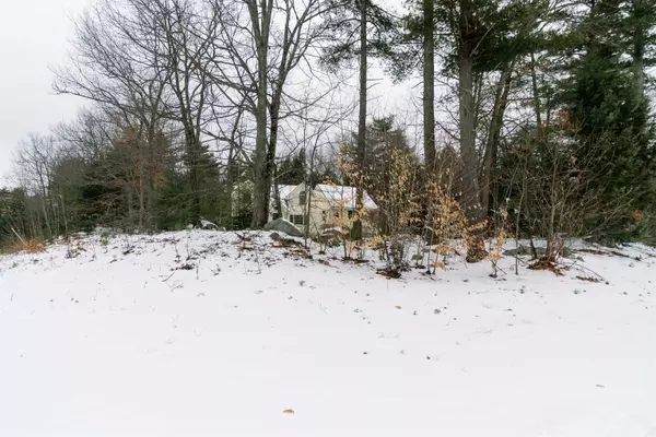 Danville, NH 03819,3 Tartan CT