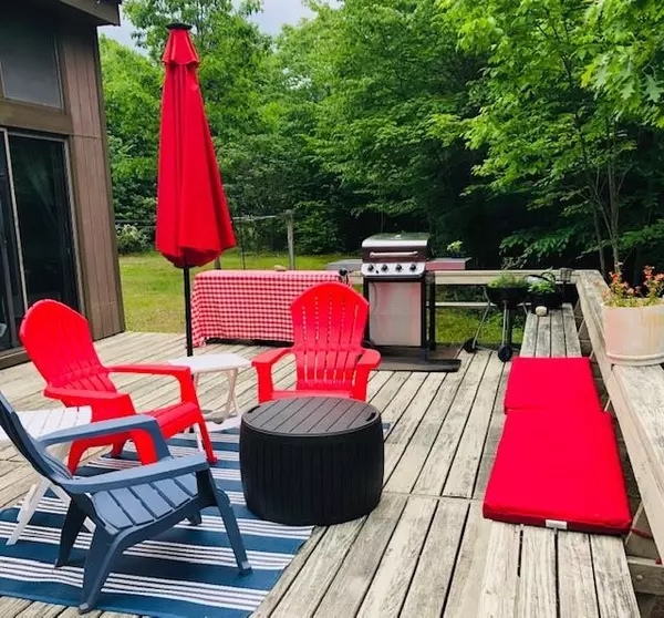 Brookline, VT 05345,14 Harris Hill RD