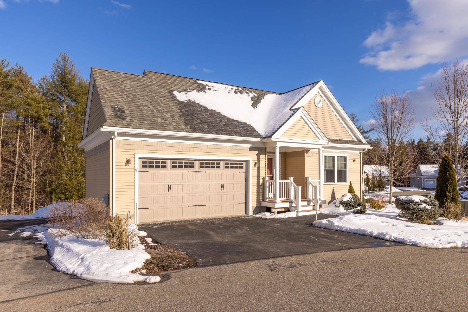 29 Mill Pond RD, Brentwood, NH 03833