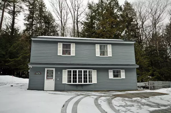 16 Oak Ridge RD, Plymouth, NH 03264