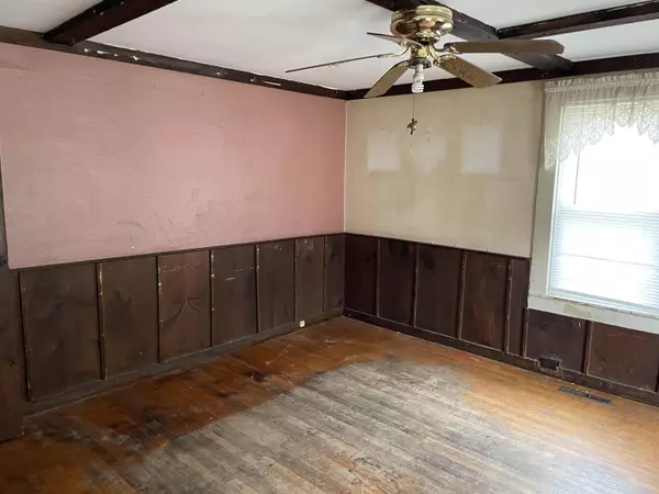 Wilton, NH 03086,54 Forest RD