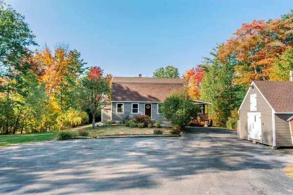 Pittsfield, NH 03263,196 Wildwood DR