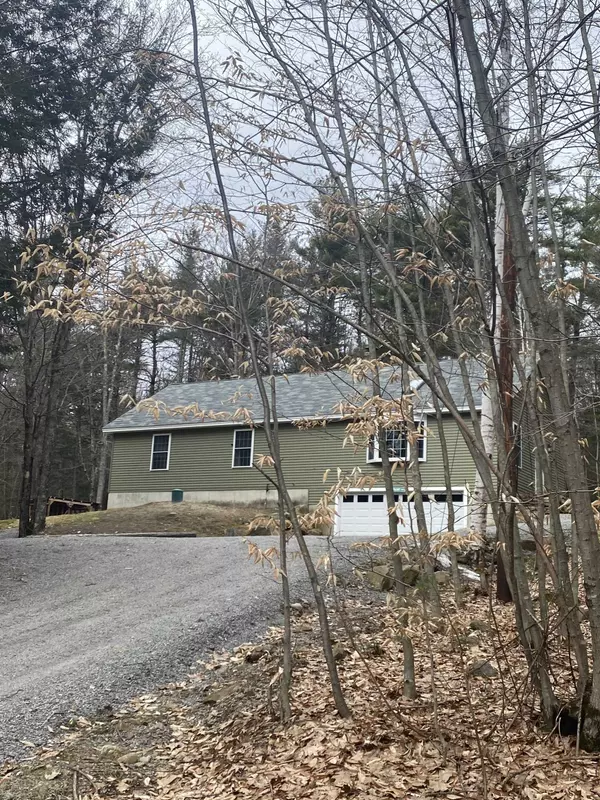 64 Abijah Bridge RD, Weare, NH 03281