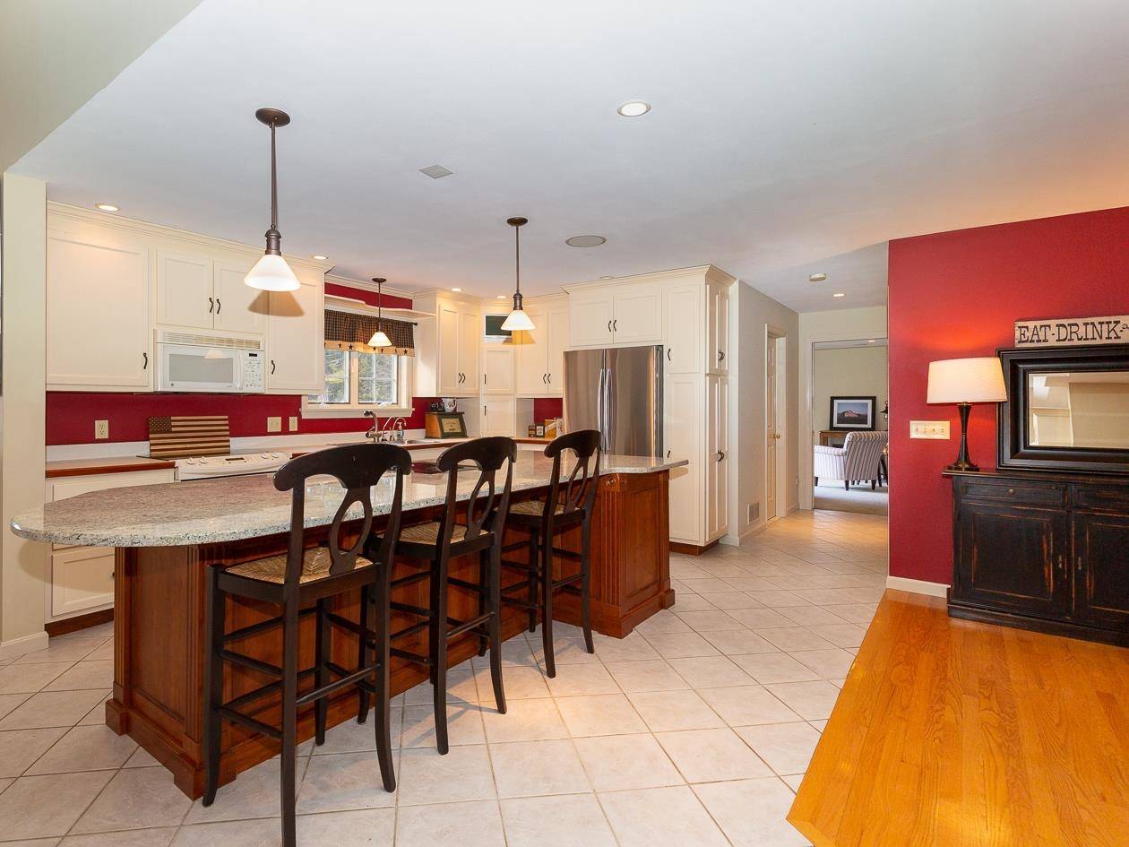Brentwood, NH 03833,32 Prescott RD