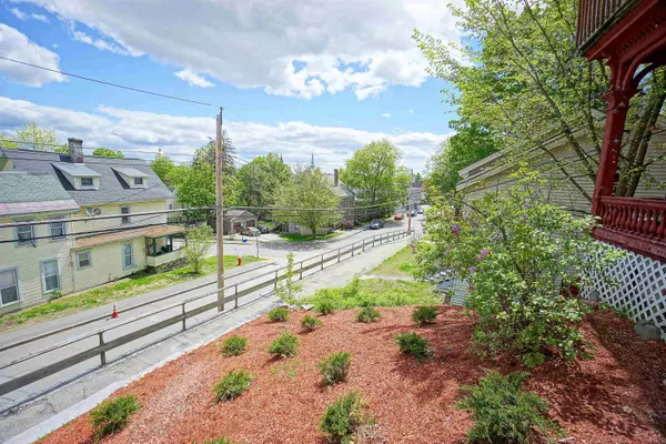 Concord, NH 03301,77 N Spring ST