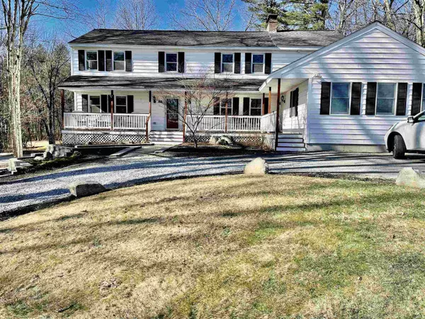 48 Howe LN, Hollis, NH 03049