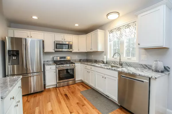 Amherst, NH 03031,11B Adams WAY