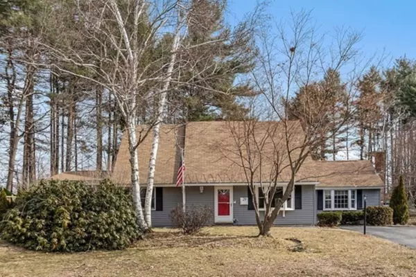 29 Ansie RD, Chelmsford, MA 01824