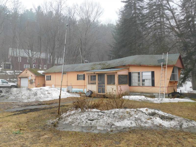 67 Mill ST, Cavendish, VT 05142