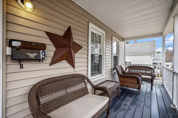 Northfield, NH 03276,9 Gale AVE