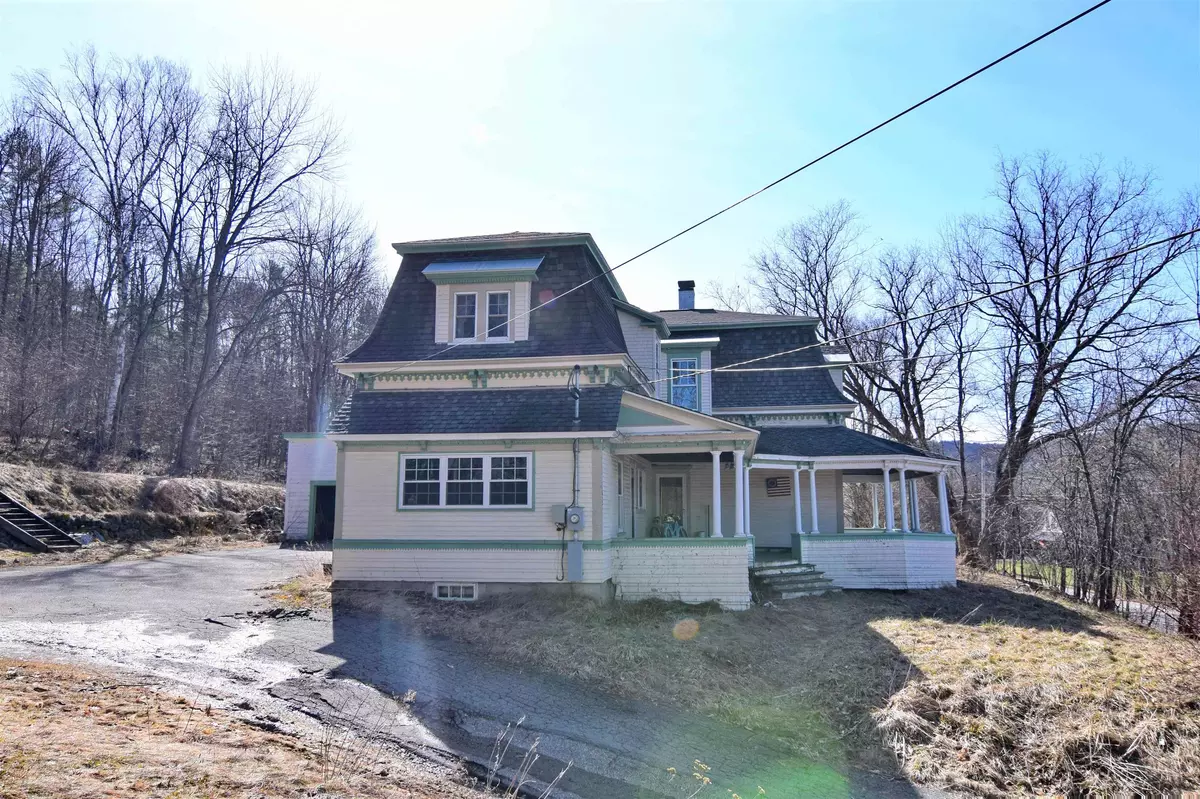 Littleton, NH 04561,401 South ST