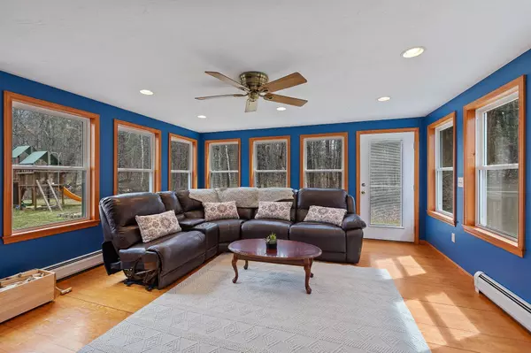 Northfield, NH 03276,511 Oak Hill RD