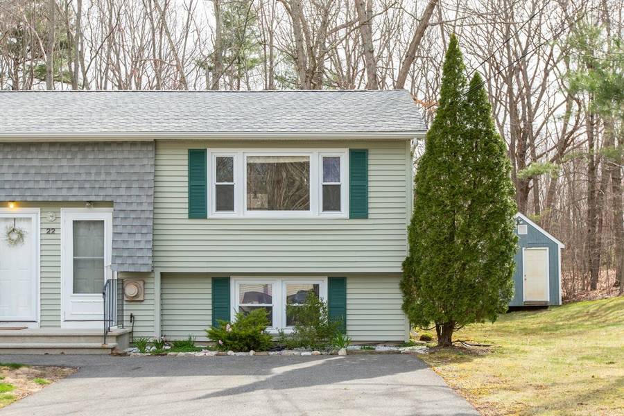 22R Derryfield RD, Derry, NH 03038