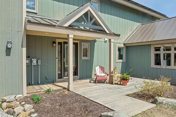 Northfield, NH 03276,320 Shaker RD