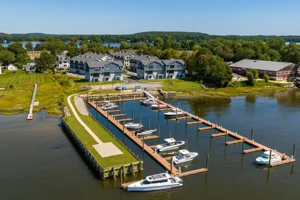 Dover, NH 03820,33 LITTLE BAY DR