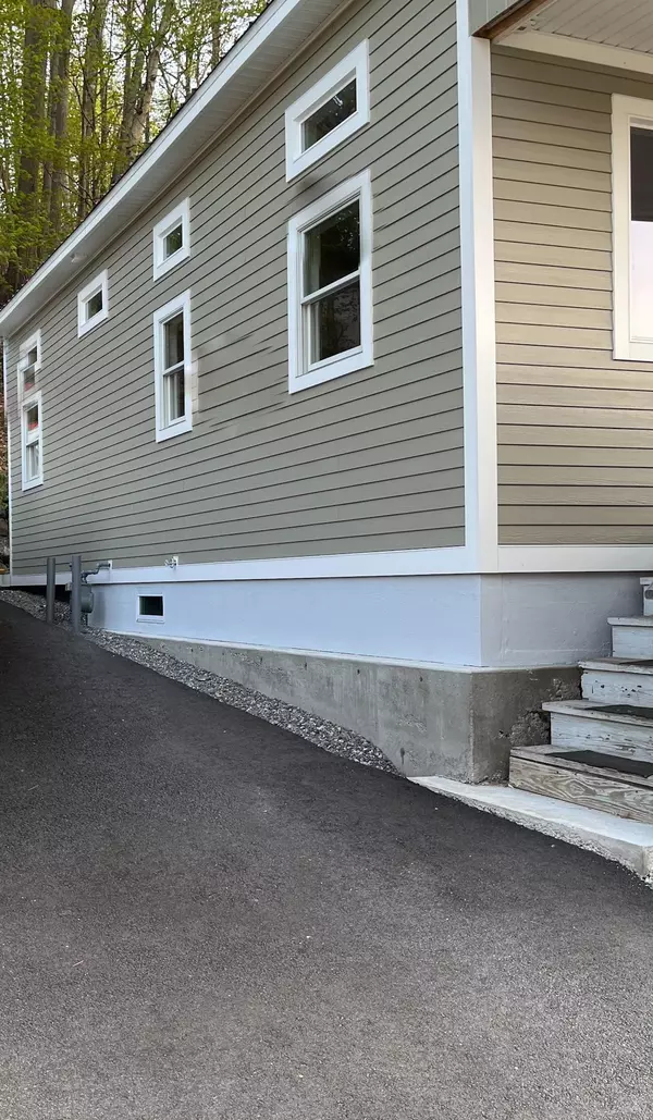 Northfield, NH 03276,47 Elm ST