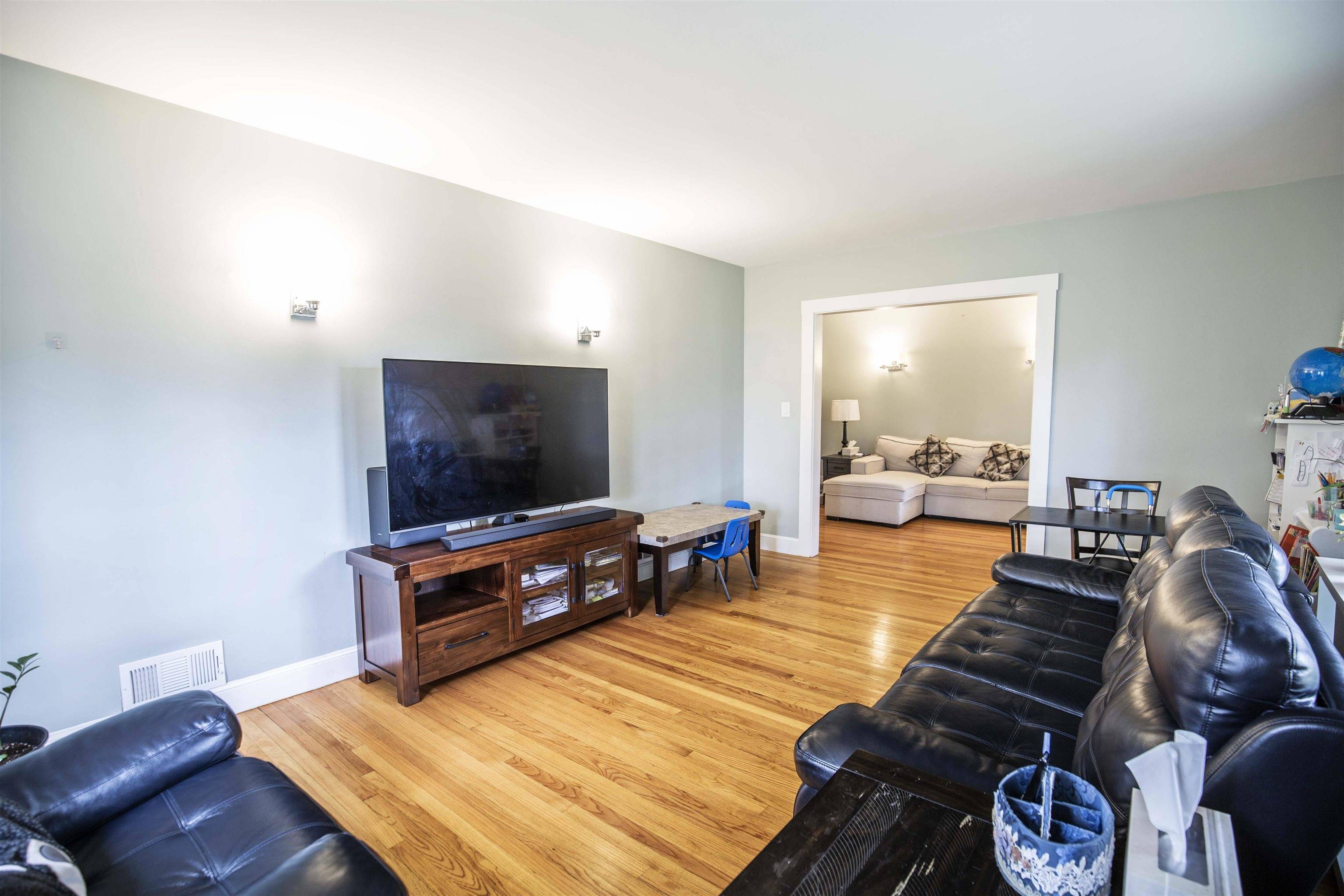 Salem, NH 03079,4 Stillwater CIR