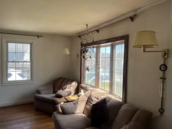 Dover, NH 03820,2 Rose ST