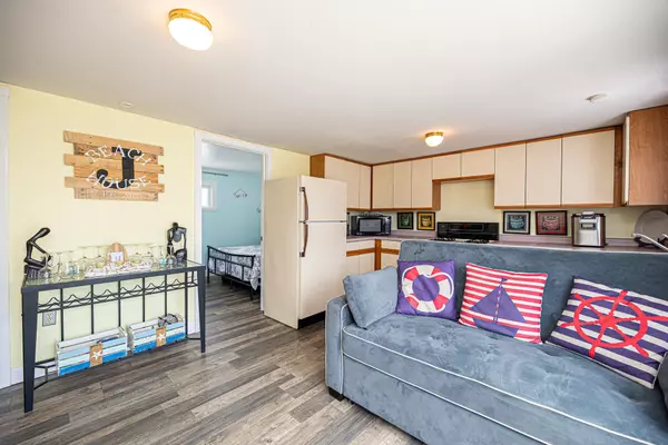 Hampton, NH 03842,3 Gookin CT