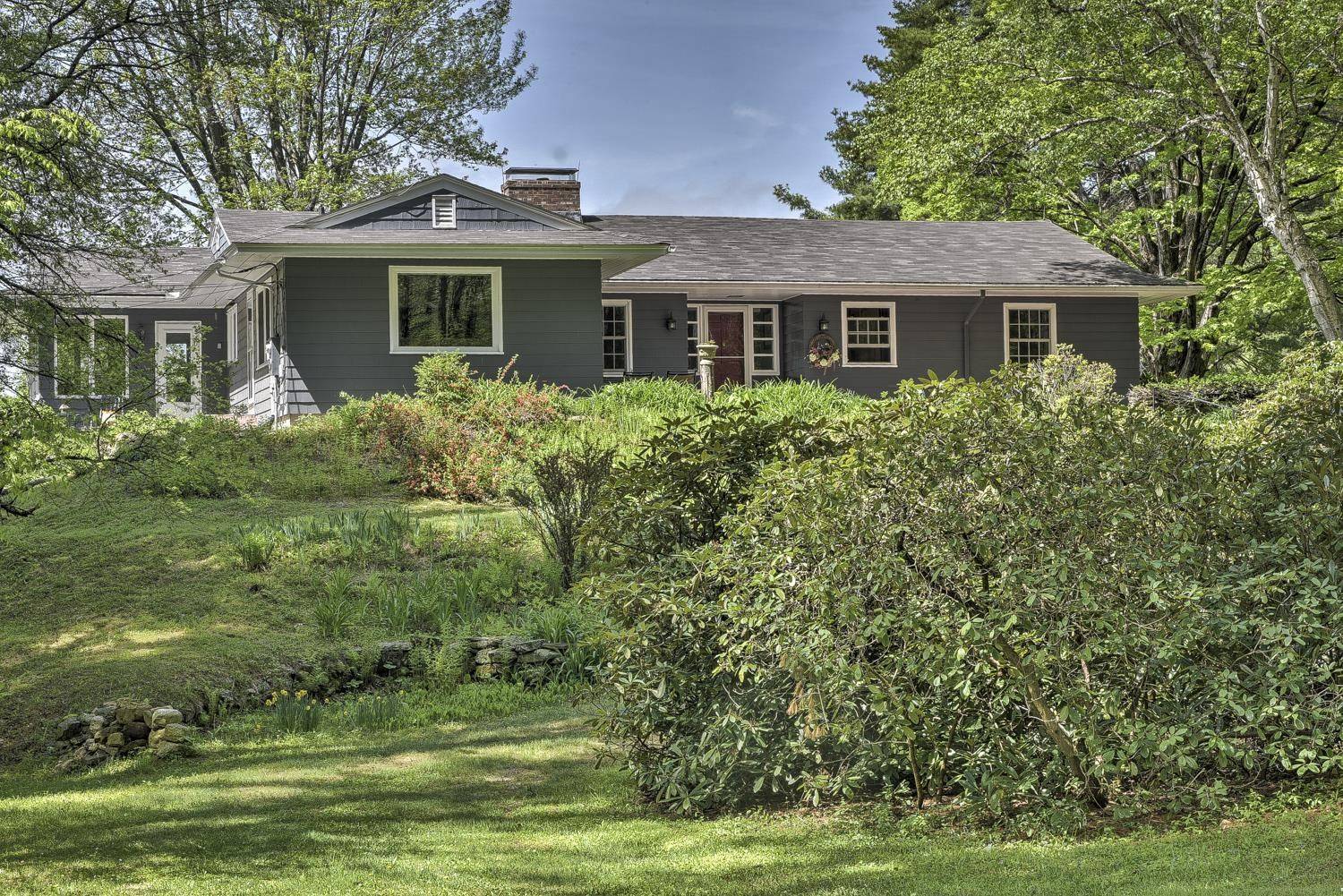 192 Chapman RD, Keene, NH 03431