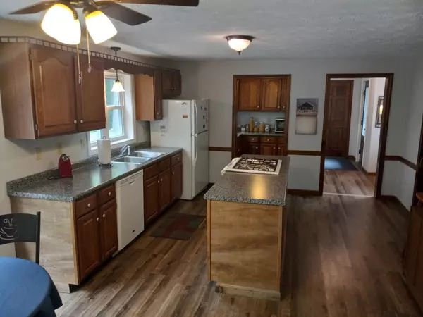 Candia, NH 03034-2019,85 Horizon LN