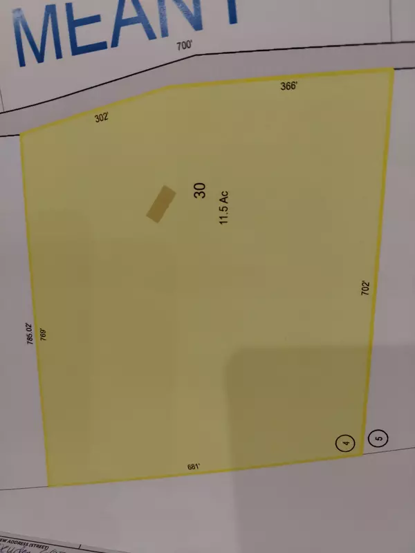 176 Meany RD, Charlestown, NH 03603