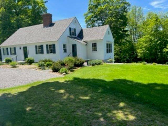 120 Comstock RD, Langdon, NH 03602