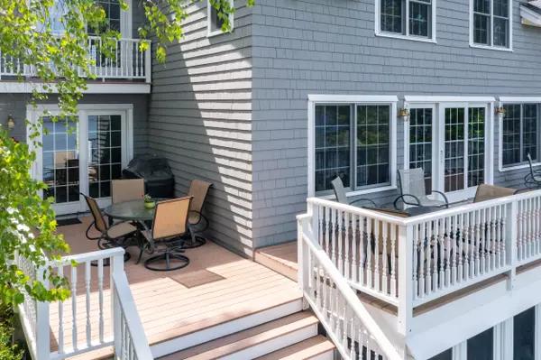 Freedom, NH 03836,21 Rollins DR