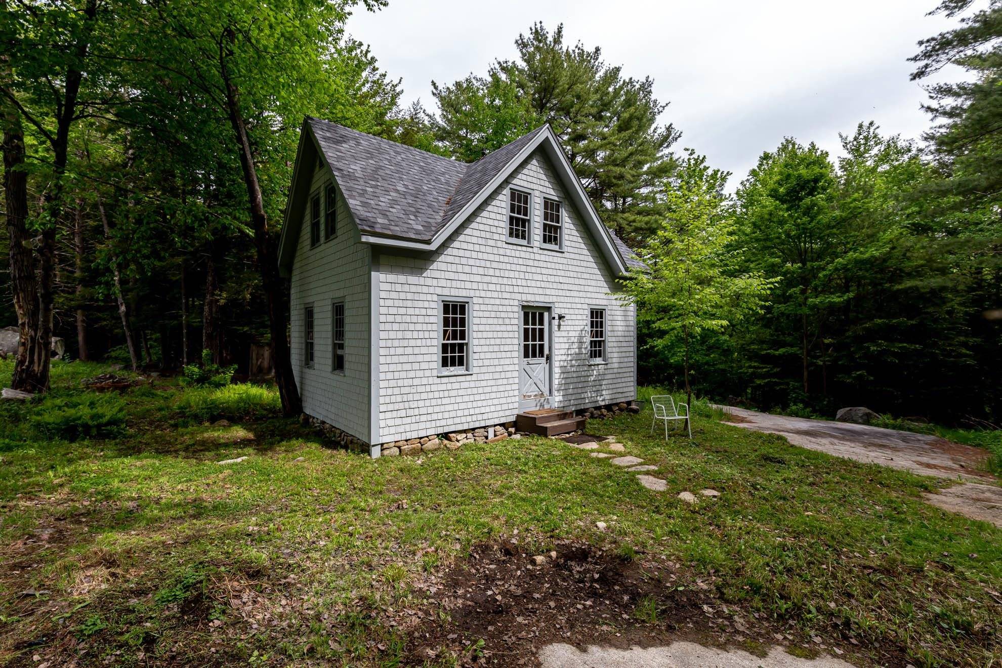137 Day Pond RD, Bradford, NH 03221