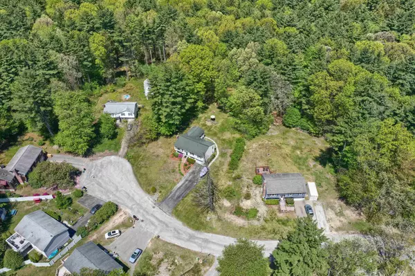 Seabrook, NH 03874,14 Pine Cone DR