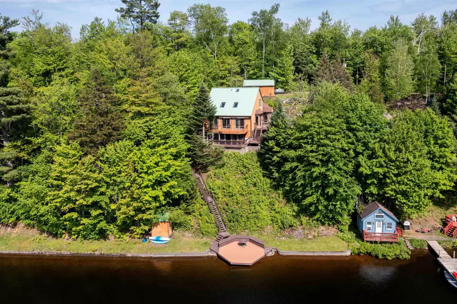 215 Peninsula DR #6, Eden, VT 05653