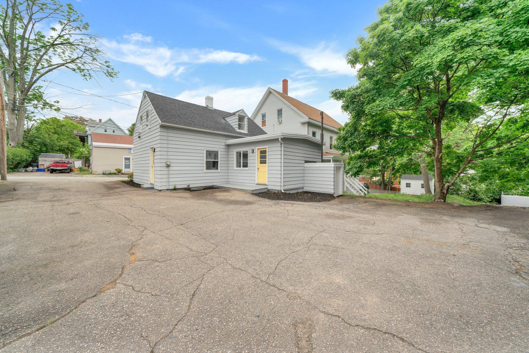 12 Ford ST, Somersworth, NH 03878