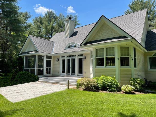 2 Dunster DR, Hanover, NH 03755