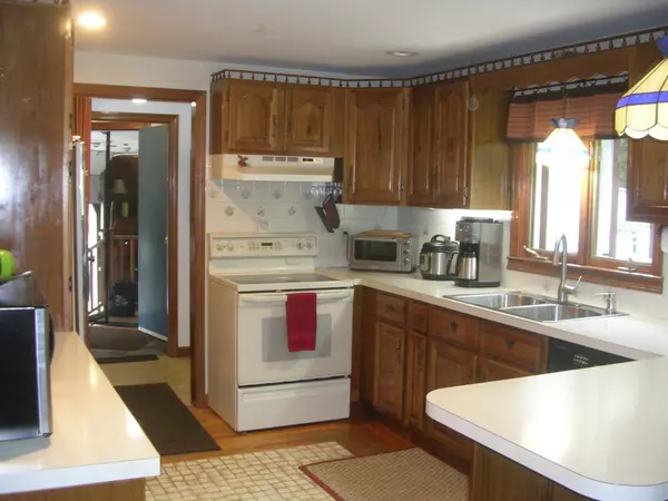 Dublin, NH 03444,20 Boulder DR