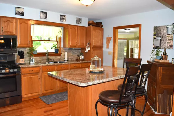 Shrewsbury, VT 05738,77 Wallace RD