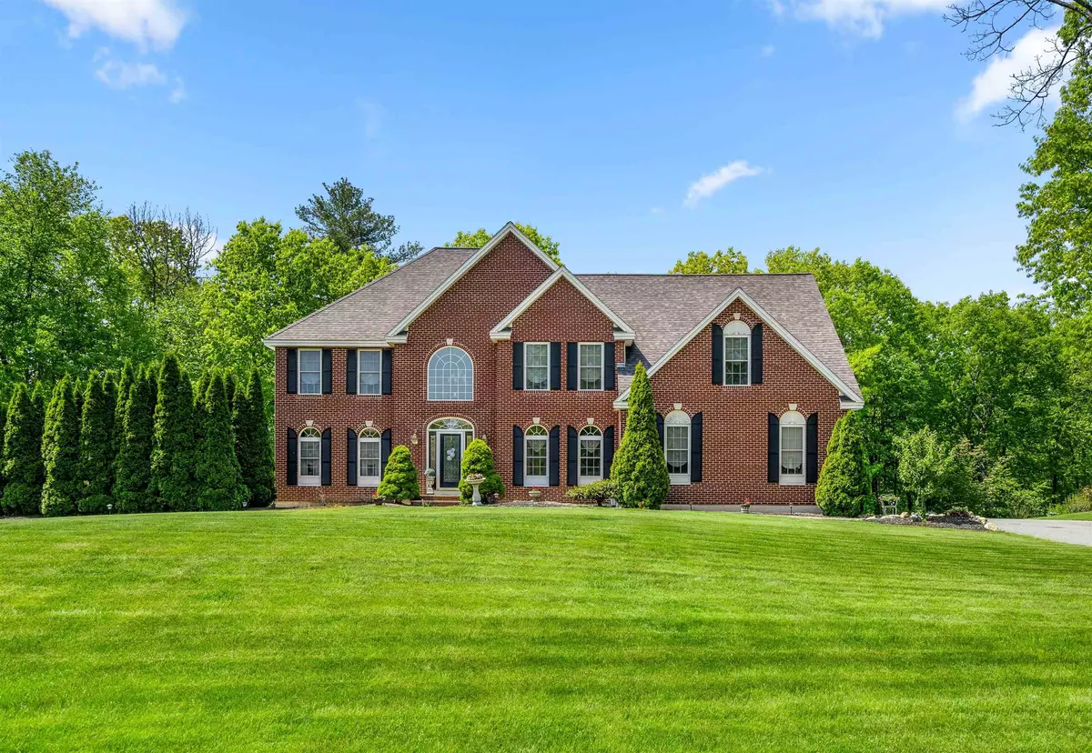 Pelham, NH 03076,73 Stonepost RD