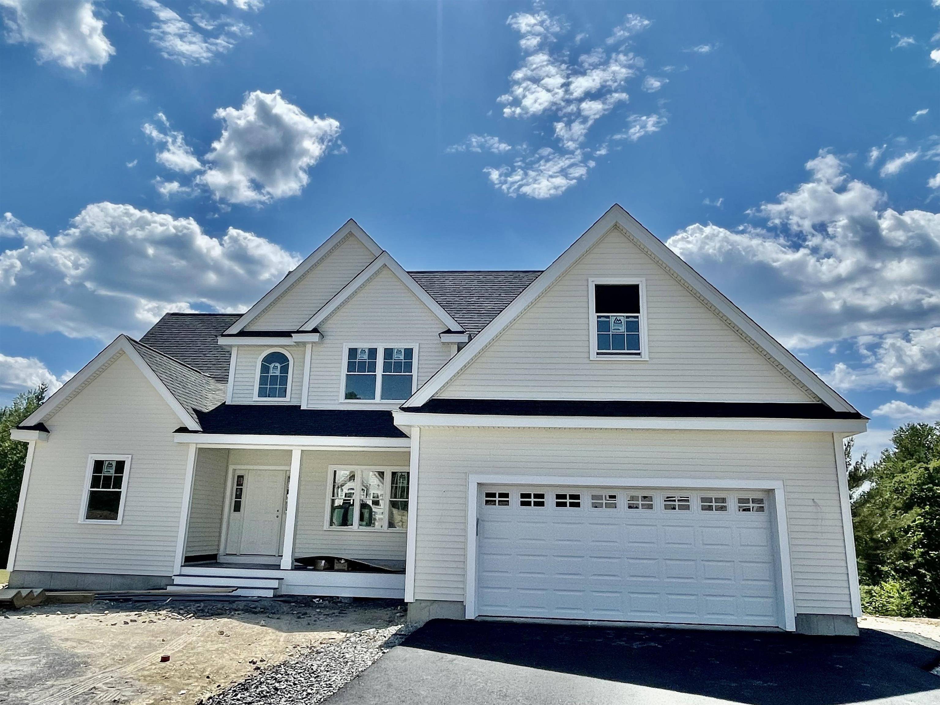 218 Standish LN #195-1-11, Hudson, NH 03051