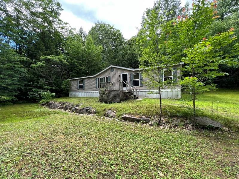 20 Mellish RD, Langdon, NH 03602