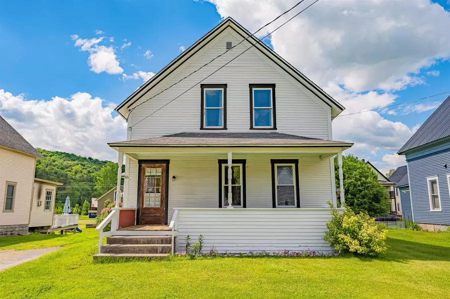 86 Cottage ST, Hardwick, VT 05843